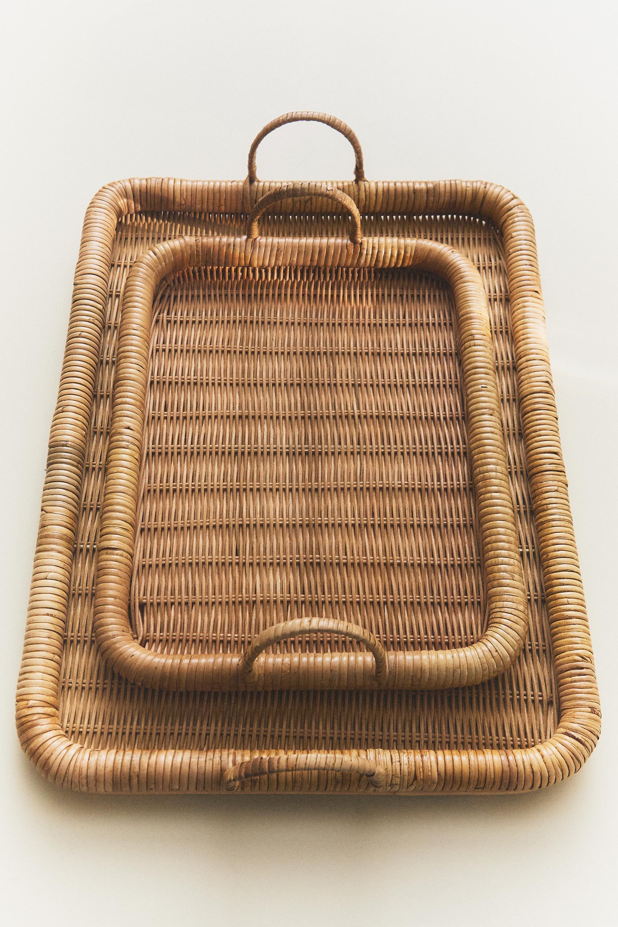 RECTANGULAR RATTAN TRAY